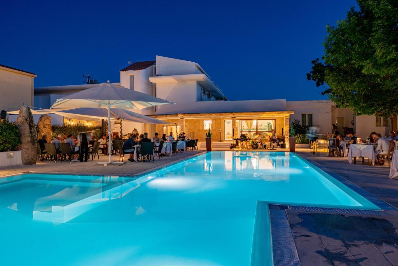 Hotel Le Mimose San Teodoro  Exteriér fotografie