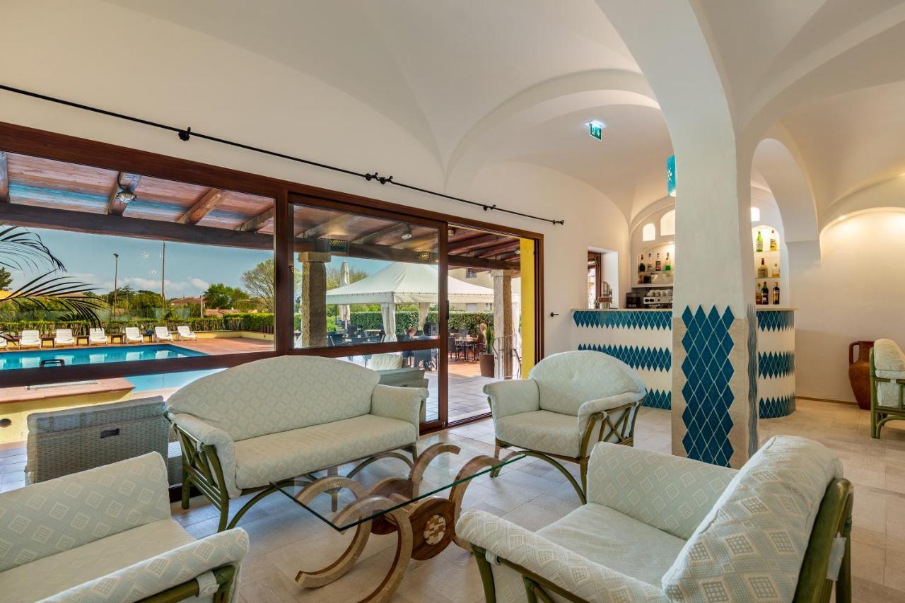 Hotel Le Mimose San Teodoro  Exteriér fotografie